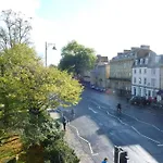 Large House In Central Oxford